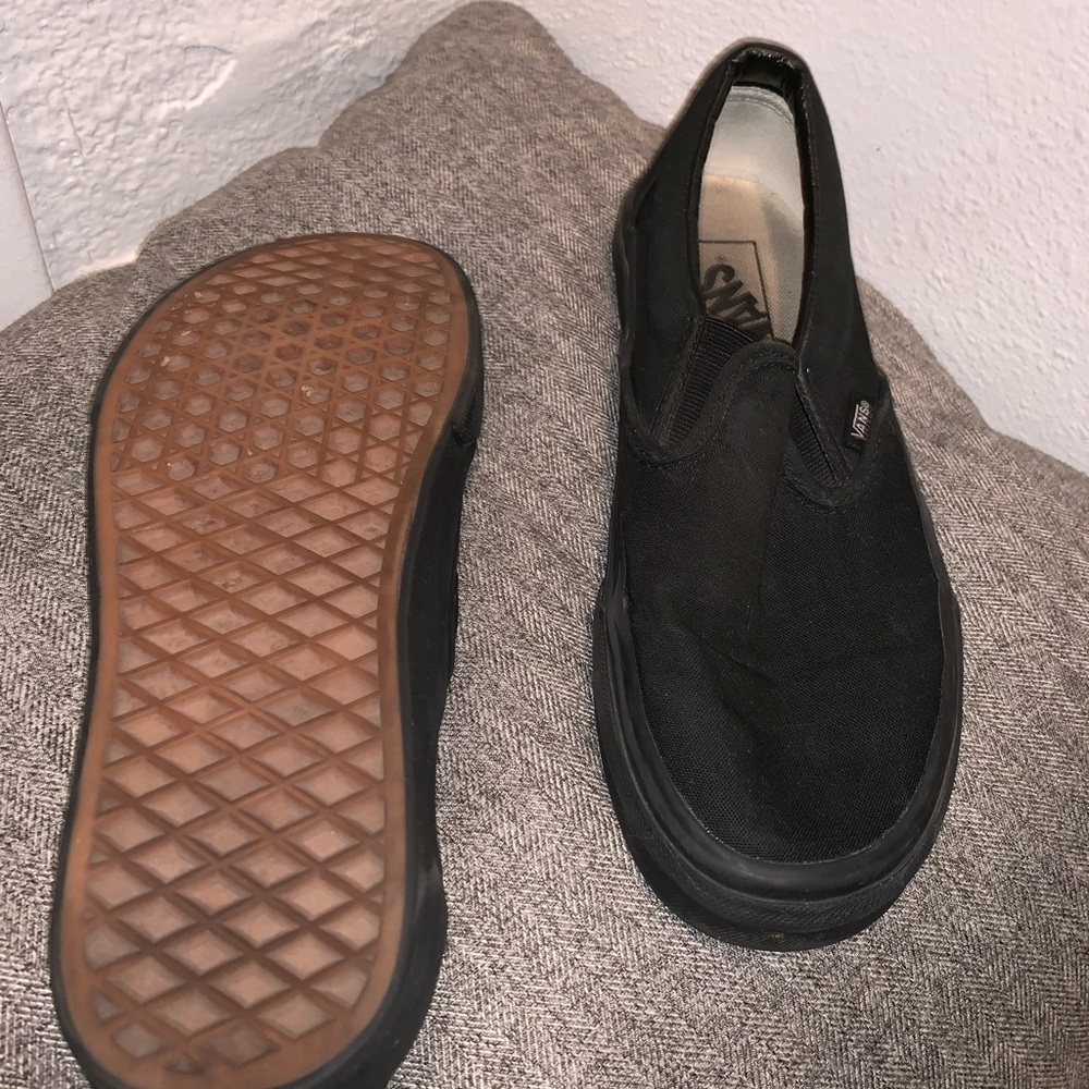 Vans - Picture 3 of 3